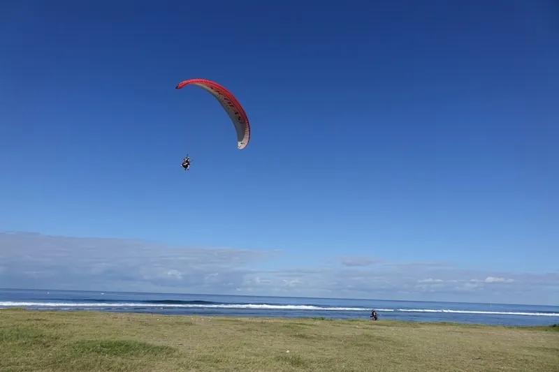 Is paragliding safe? Real risks and how pilots manage them