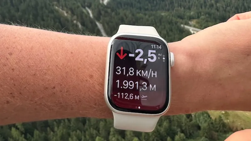 Paragliding apps for Apple Watch: companion vs standalone
